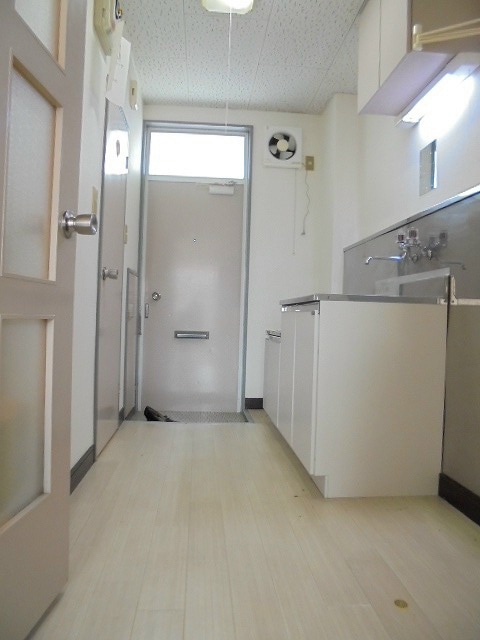 写真は205号室です（参考） コーポソイビーンウエストツリー