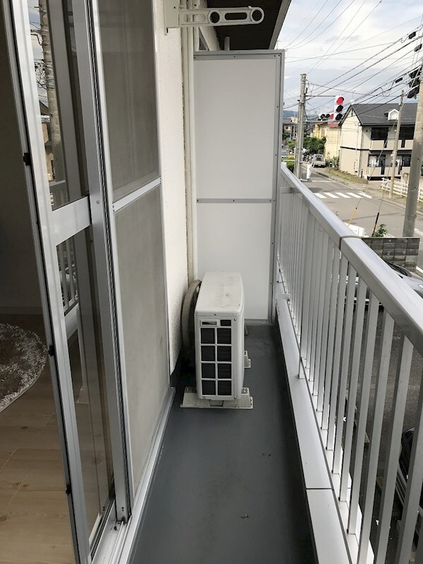 写真は203号室です（参考） カスターニャ