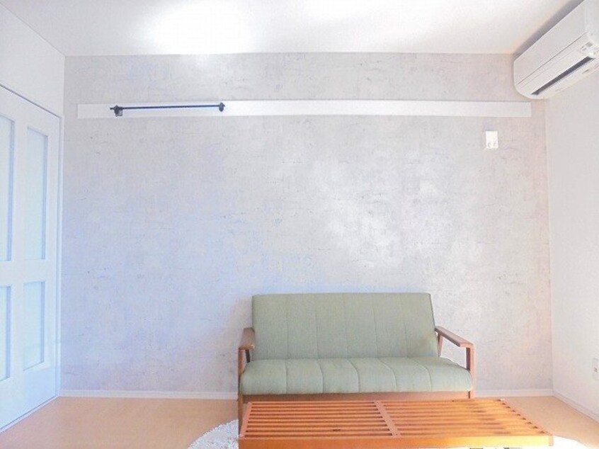 備品は設備ではありません。 カスターニャ