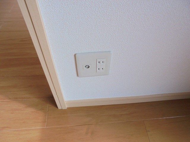 写真は204号室です。（参考） エヴァーグリーン2000