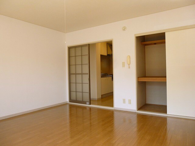 ※写真は202号室のお部屋です。 フレグランス七瀬II