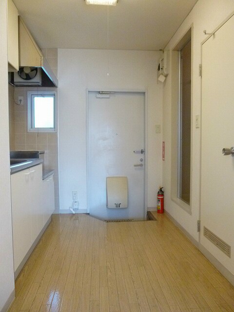 ※写真は202号室のお部屋です。 信越本線/長野駅 徒歩14分 2階 築32年
