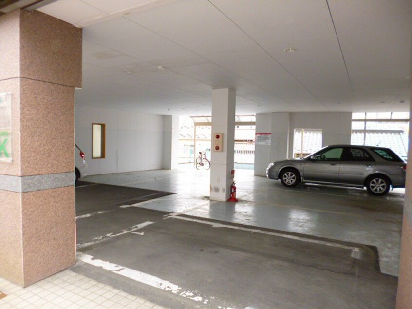  ルミエールＭＫ