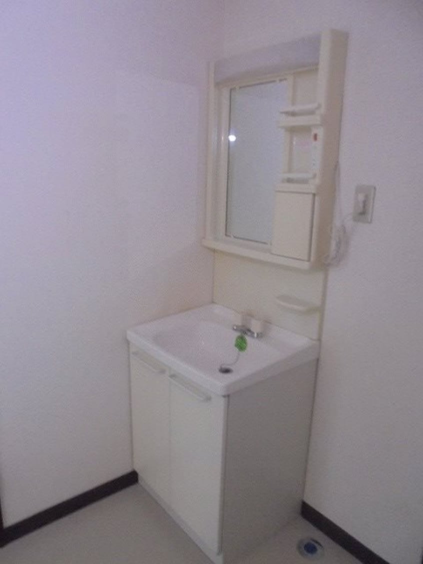  サンレジデンス大向