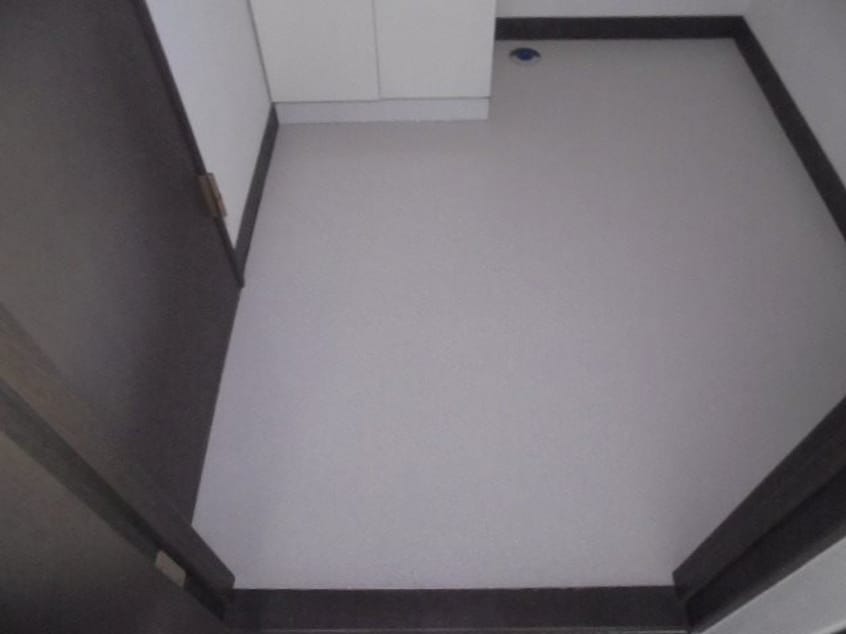  サンレジデンス大向