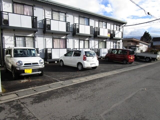 写真は102号室です（参考） カレッジハイツ三輪
