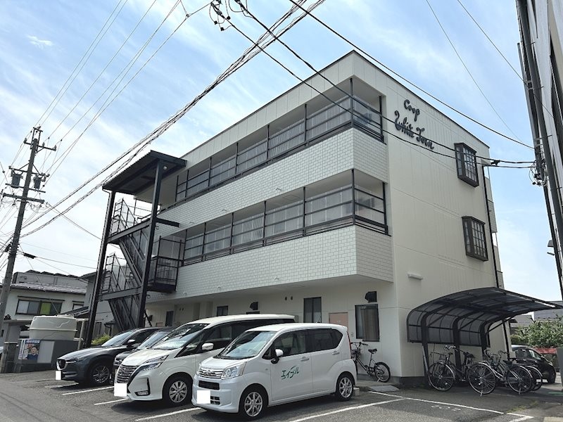  ホワイトタウン