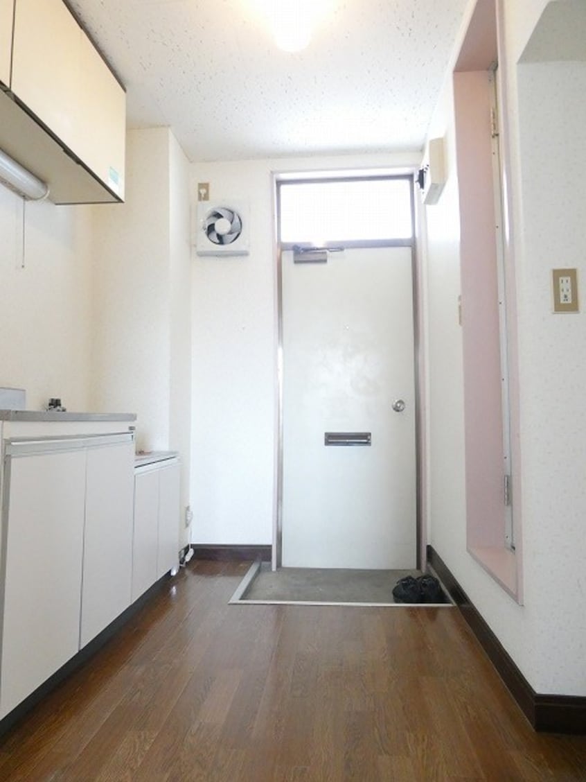  ホワイトタウン