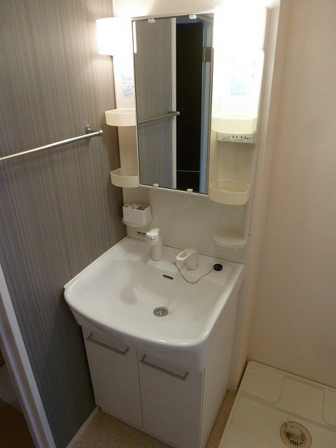 写真は301号室です（参考） フルール・ド・ルージュ