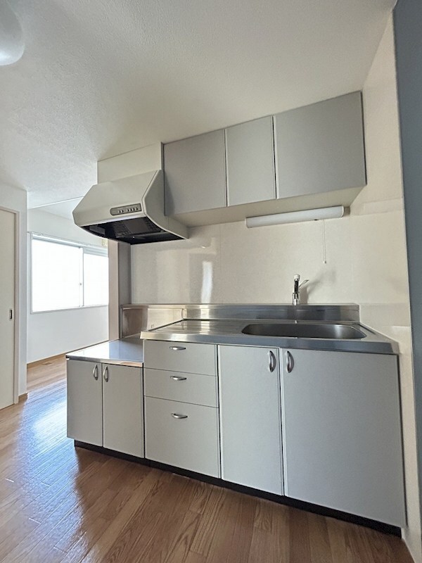  長野電鉄長野線/市役所前駅 徒歩13分 2階 築37年