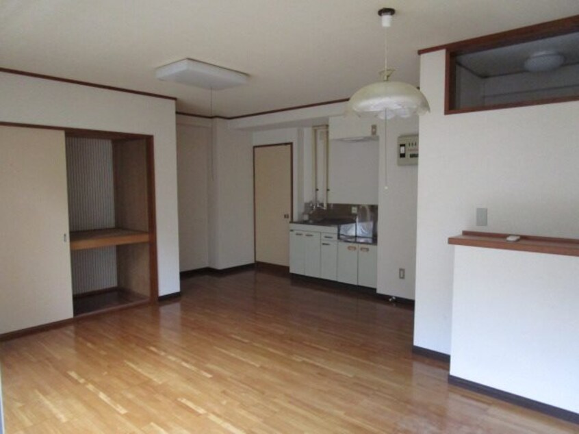  長野電鉄長野線/権堂駅 徒歩8分 2階 築45年