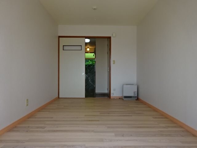  メゾン・ドゥ・マキ ウエスト