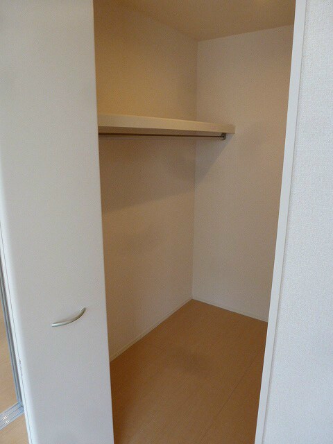 写真は203号室です。（参考） グレイスフル吉田