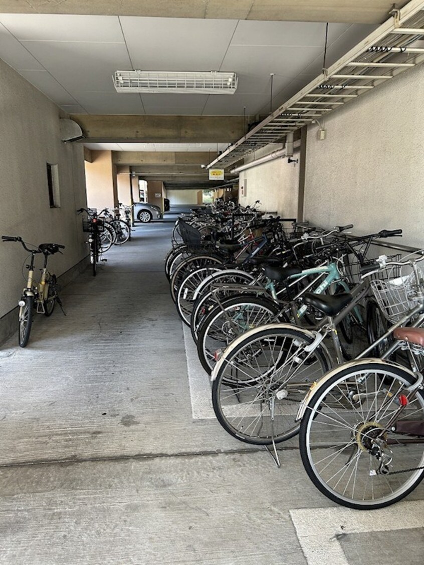 駐輪場 ダイアパレス長野大通り