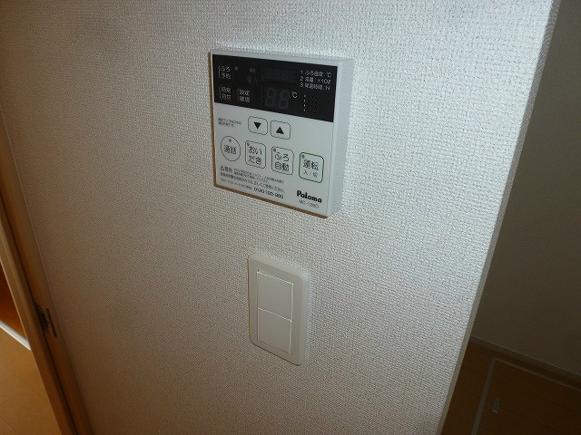 105号室のお部屋です タッセル