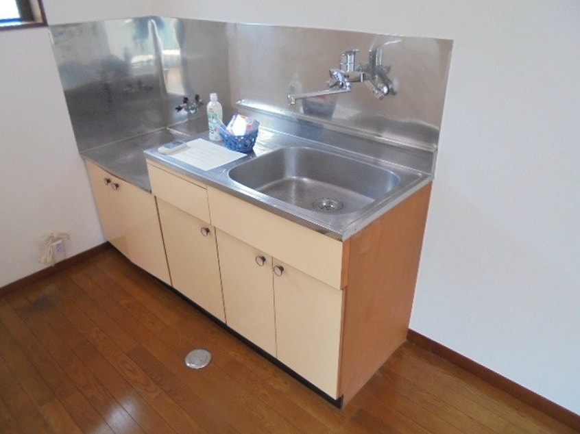 写真は101号室です（参考） 松岡ベース