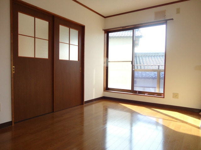 写真は202号室です（参考） コーポ小池II