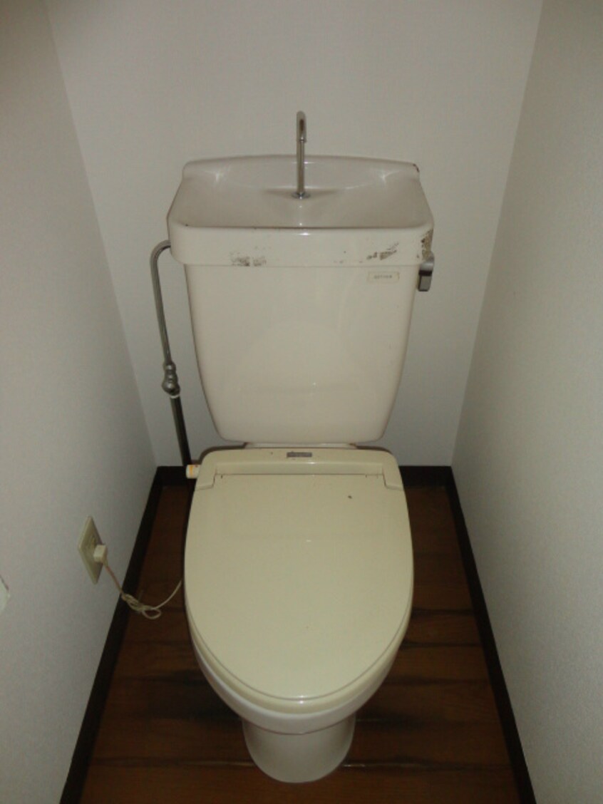 写真は202号室です（参考） コーポ小池II