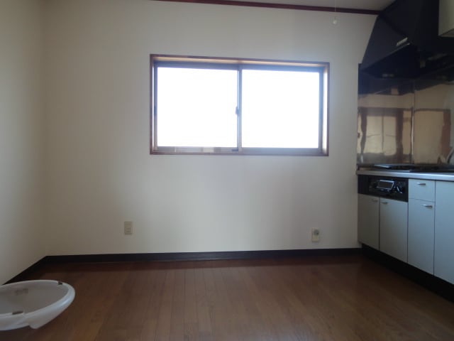 写真は202号室です（参考） コーポ小池II