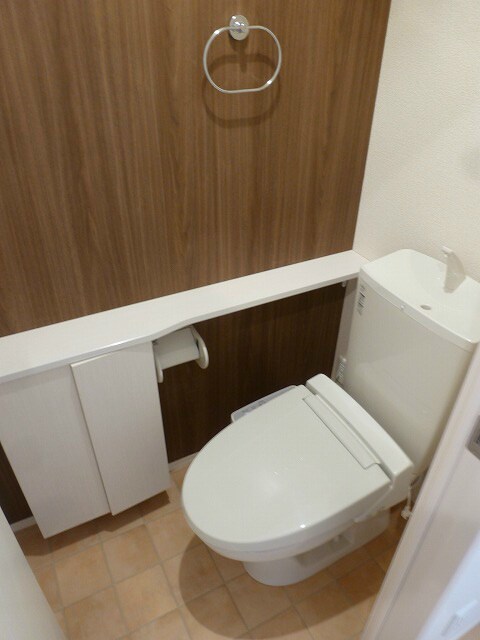 ※写真は　102号室 48/85：金井山線/東口線/母袋 1階 築11年