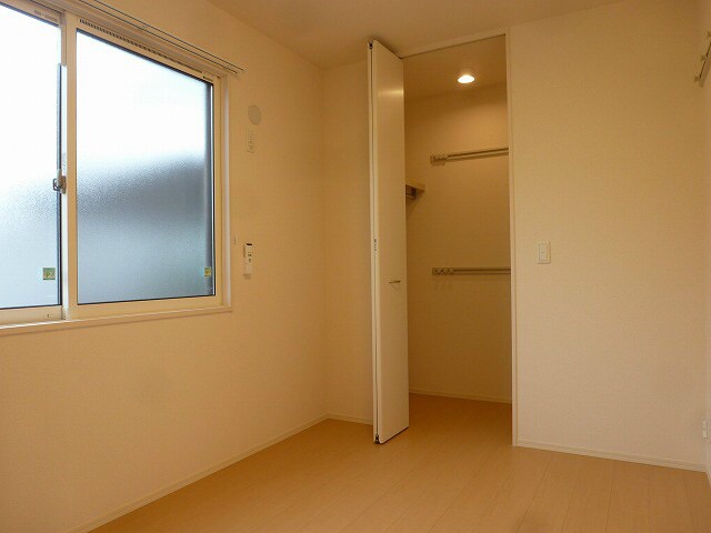 ※写真は　102号室 48/85：金井山線/東口線/母袋 1階 築11年