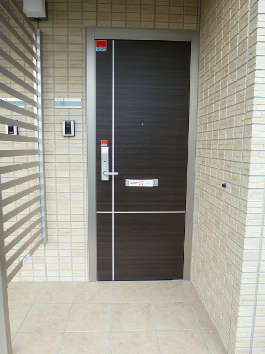 ※写真は　102号室 48/85：金井山線/東口線/母袋 1階 築11年