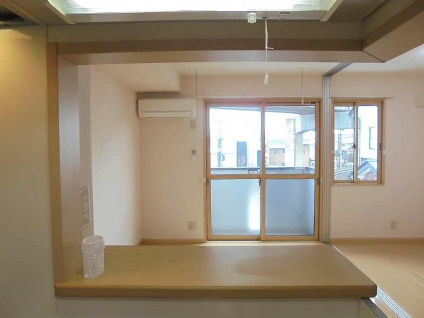 写真は201号室です（参考） カーサアネーロＡ