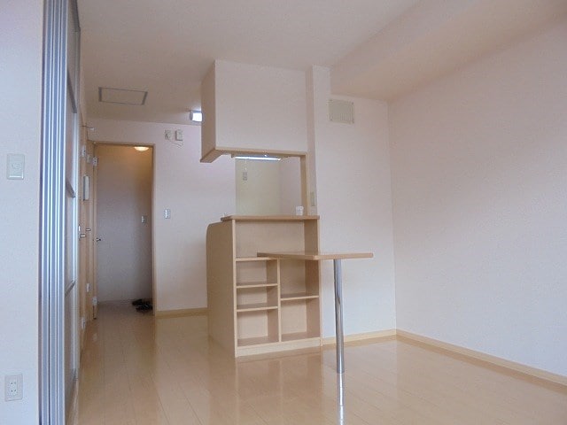 写真は201号室です（参考） カーサアネーロＡ