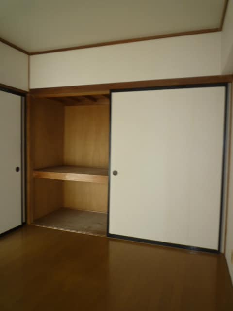 306号室の写真です。 信越本線/長野駅 徒歩6分 4階 築48年