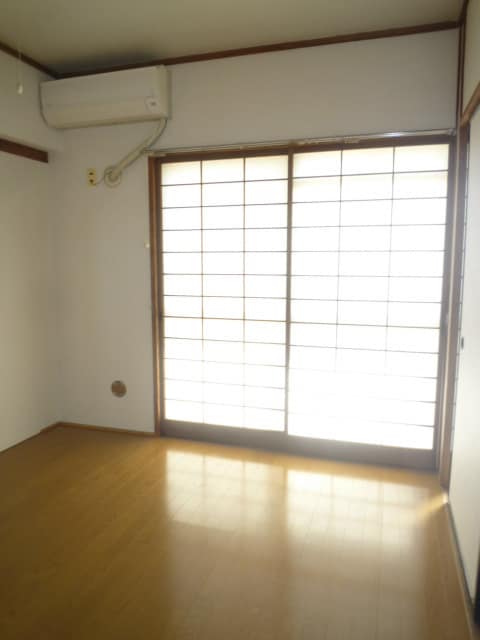 306号室の写真です。 信越本線/長野駅 徒歩6分 4階 築48年