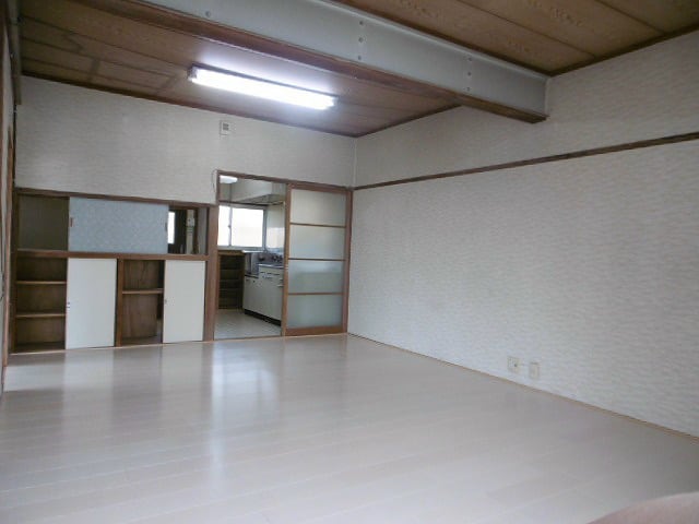  安茂里アパート