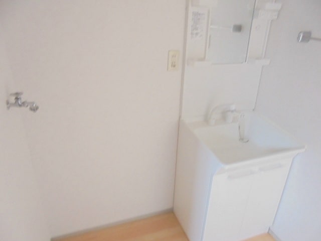写真は203号室です（参考） トゥインクル東和田Ｂ