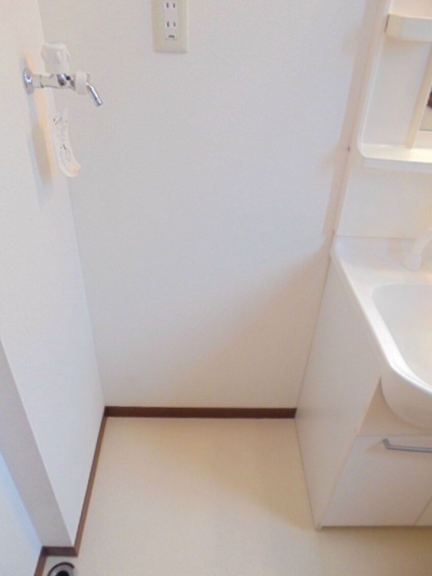 洗濯機置き場 長野電鉄長野線/柳原駅 徒歩8分 1-2階 築22年