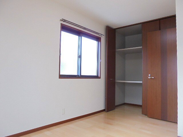  長野電鉄長野線/柳原駅 徒歩8分 1-2階 築22年