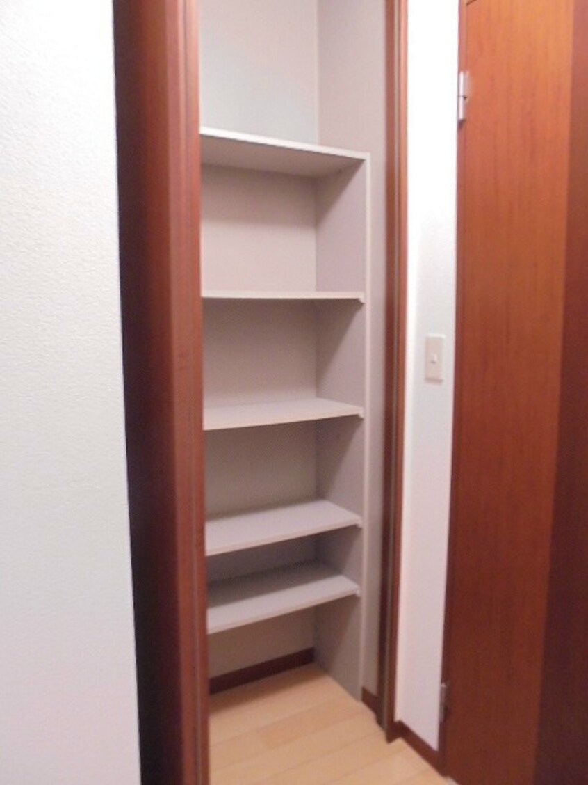  長野電鉄長野線/柳原駅 徒歩8分 1-2階 築22年