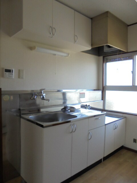 写真は205号室です（参考） 長野電鉄長野線/市役所前駅 徒歩23分 1階 築47年