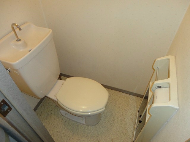 106号室です ハイツ柏