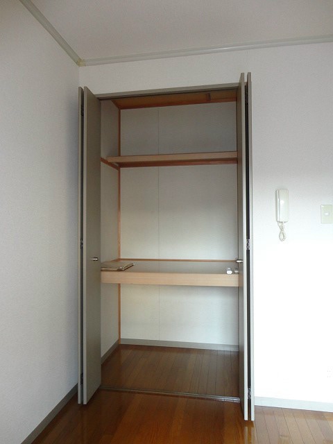 106号室です ハイツ柏