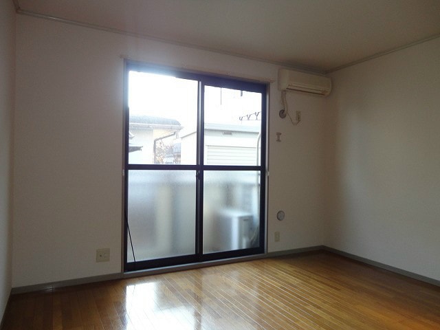 106号室です ハイツ柏