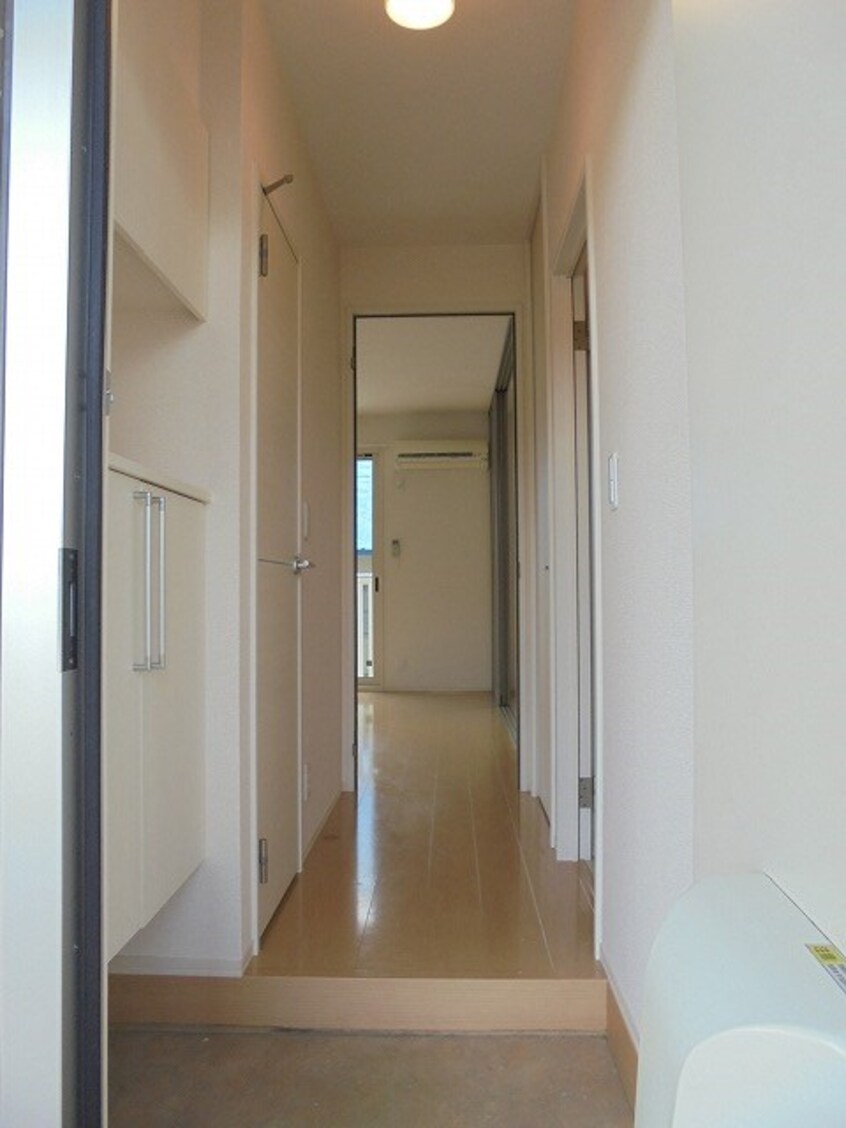 写真は101号室です（参考） メゾン・ド・ポミエ