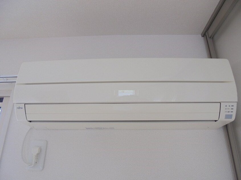 写真は101号室です（参考） メゾン・ド・ポミエ