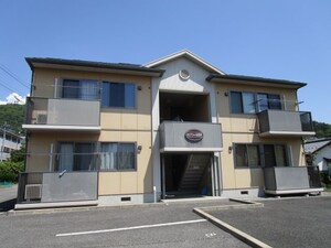 セピアコート安茂里