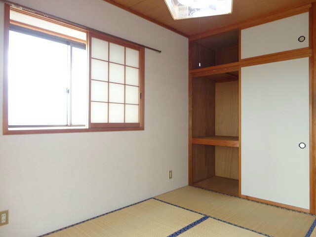  ファミーユ大豆島