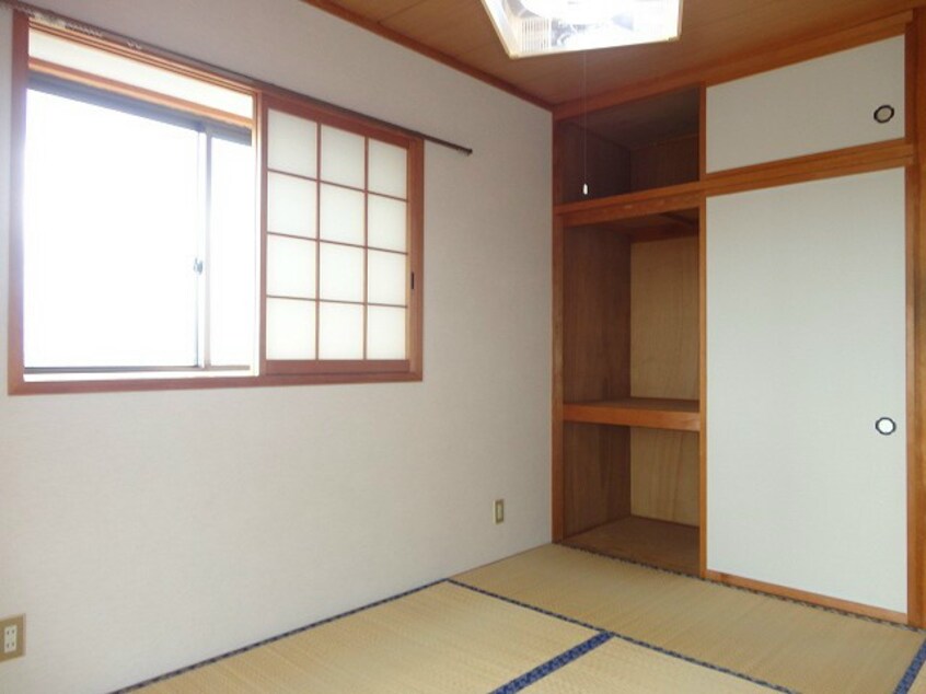  ファミーユ大豆島