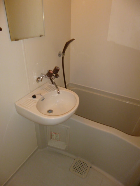 ※写真は別号室のお部屋です。 長野電鉄長野線/桐原駅 徒歩8分 2階 築35年