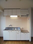 写真は106号室です（参考） グリンディヒルズ桜井Ｃ棟