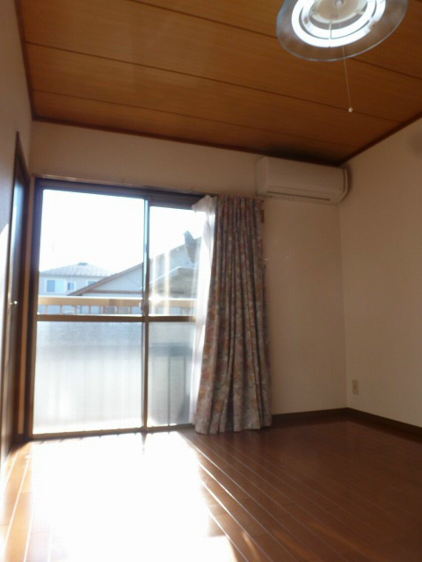 ※写真は105号室のお部屋です。 北条ライブタウンＦ棟