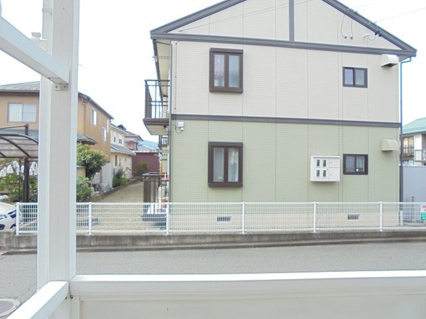 写真は101号室です（参考） レピュート