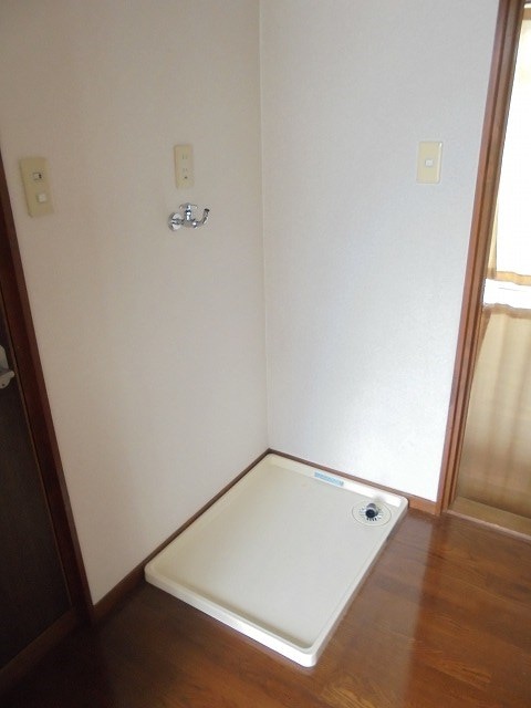 写真は101号室です（参考） レピュート