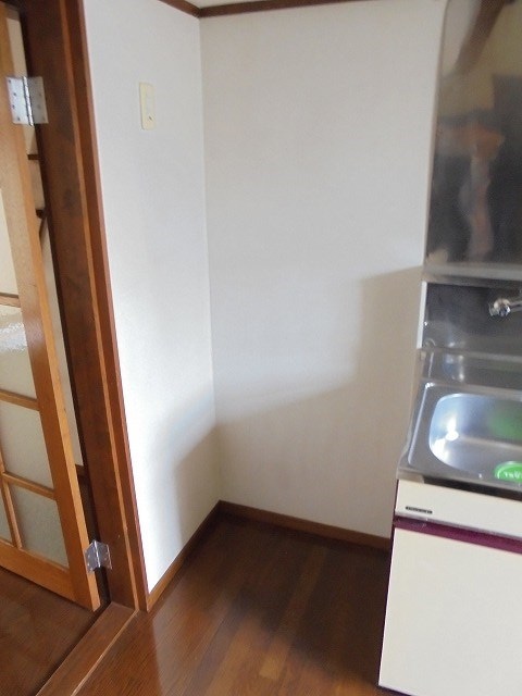 写真は101号室です（参考） レピュート